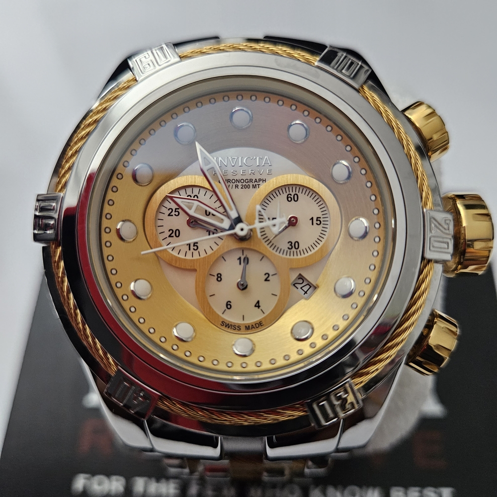 Pre Worn 53mm Invicta Bolt Zeus Gold Chrono Watch Excellent Condition - Picture 13 of 17